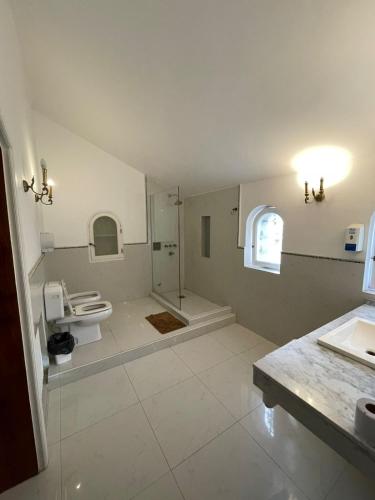 Et badeværelse på perfecta casa en Cordoba