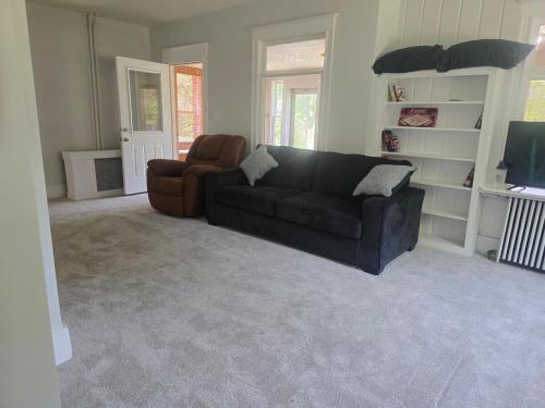 Gallery image of Hometown Heaven 