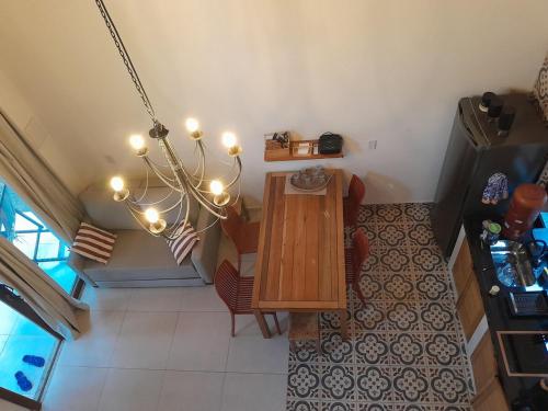 Een keuken of kitchenette bij Chalé Colibri