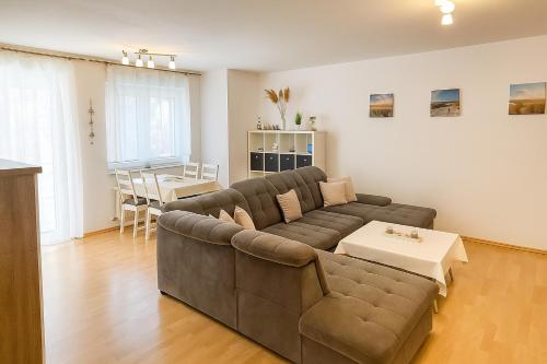 Istumisnurk majutusasutuses Ferienwohnung DEICHBLICK 200m zum Strand Zingst Darß