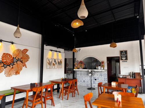 Χώρος καθιστικού στο Isyana's hostel Batur