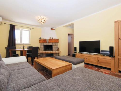 Holiday Home Boni Rab