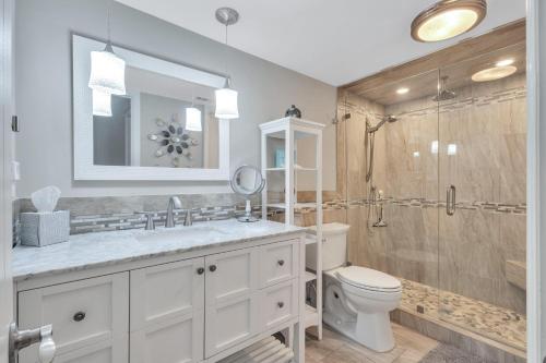 265 Turnberry Villa photo 32