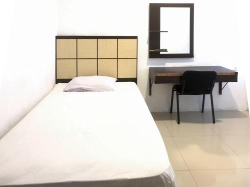 Φωτογραφία από το άλμπουμ του Rose House RedPartner σε Medan