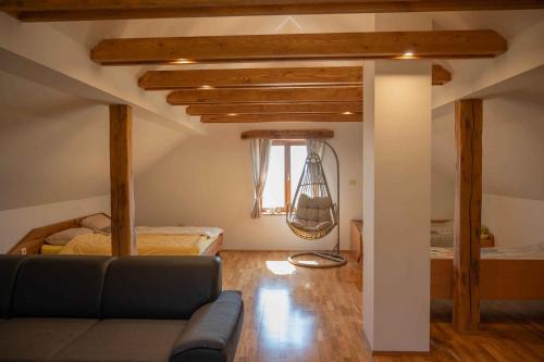 Postel nebo postele na pokoji v ubytování Holiday home in Trzisce - Kranjska (Krain) 54981