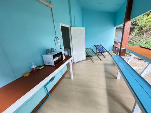 Balkón nebo terasa v ubytování Koh Chang Baanrimtalay