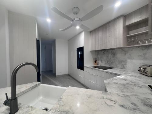 Φωτογραφία από το άλμπουμ του Blue Lagoon Oasis Villa σε Noosa Heads