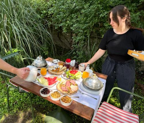 Cibo presso l'hotel o nelle vicinanze