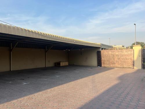 Edifici on està situat l'habitació en casa particular
