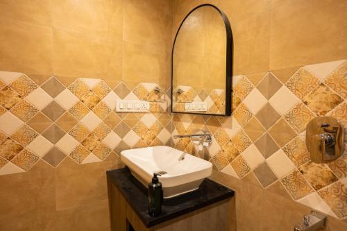 Un baño de Feel Goa Villa Ridley- Unit Of My Booking Guru