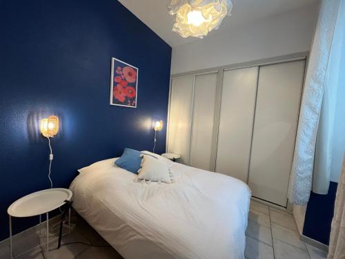 Appartement RDC avec parking en intra-muros