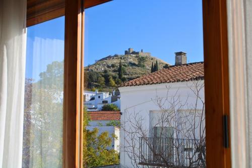 En generel udsigt til bjerge eller udsigt til bjerge taget fra lejligheden