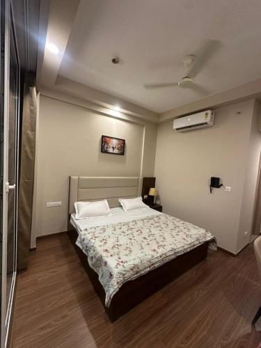 Ένα ή περισσότερα κρεβάτια σε δωμάτιο στο Stay sphere