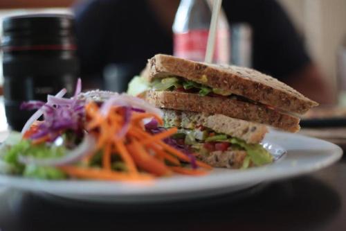 Φαγητό σε αυτό το ξενοδοχείο ή κάπου εκεί κοντά