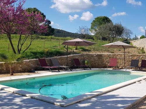Cévennes Mas rénové confort piscine nature