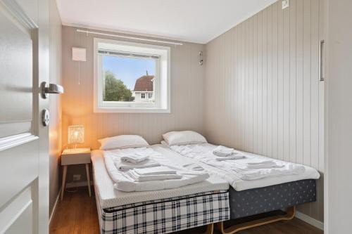 Fotografie z fotogalerie ubytování cozy apartment in Leknes Lofoten v destinaci Leknes