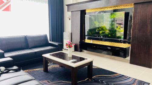 Et tv og/eller underholdning på Pattaya Downtown Pool Villa