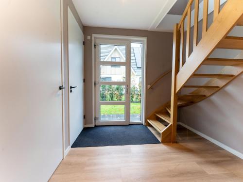 Fotografie z fotogalerie ubytování Serene Holiday Home in De Koog Texel with Sauna v destinaci Westermient