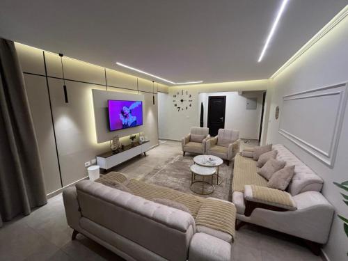 شقة فندقية فاخرة في قلب الشيخ زايد جنة زايد 2