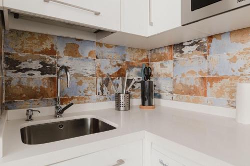 Quiet and comfortable fully renovated apartment
