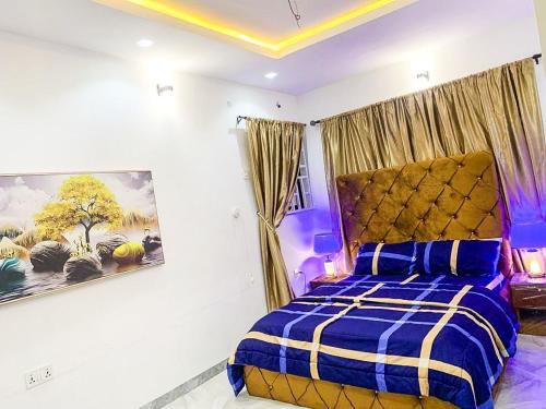 Ένα ή περισσότερα κρεβάτια σε δωμάτιο στο Bellas place