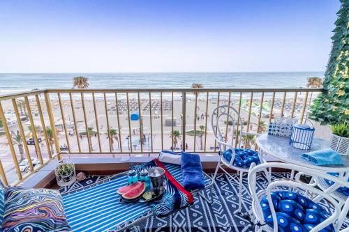 Foto Apartamento Brisas del Mar primera línea Playa Los Boliches Fuengirola 1
