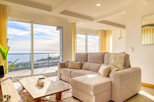 Ponta do Sol Sea View, a Home in Madeira