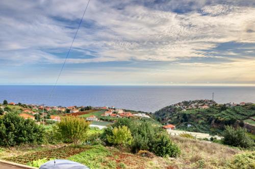 Ponta do Sol Sea View, a Home in Madeira