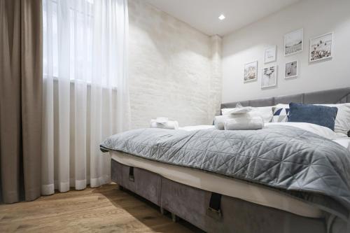 2 BDR - Apartment Gold, right near Schönbrunn Palace