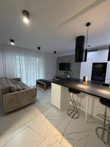 Apartament 8