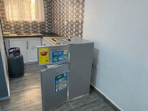 Η κουζίνα ή μικρή κουζίνα στο St Miriam Park Apartments