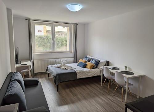 NEW beautiful apartment 15 minutes from the city center