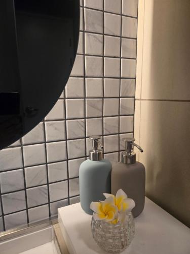 Galería fotográfica de Hygge-ParkWest BGC near Grand Hyatt & Mitsukoshi en Manila