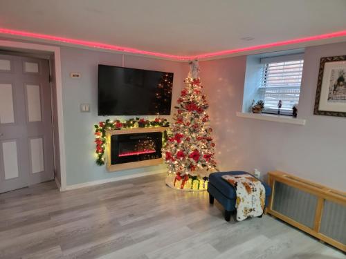 Gallery image of Lovely 2 bedroom Apartment with 2 Entrance and Parking with a fee in University Heights