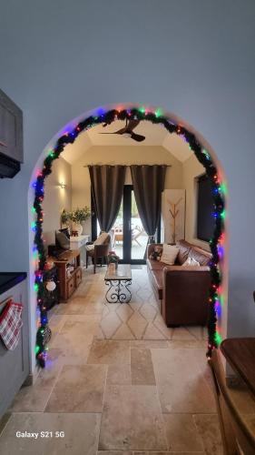 Posezení v ubytování Chez Gigi, Maisonnette tout confort avec terasse