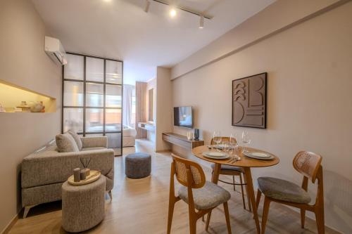 Elegant Suite Ermou Pedestrian Street