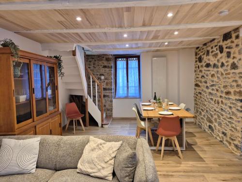 A seating area at Game of Tarn