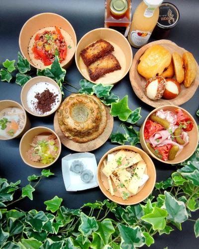 Mad i chaletet eller i nærheden