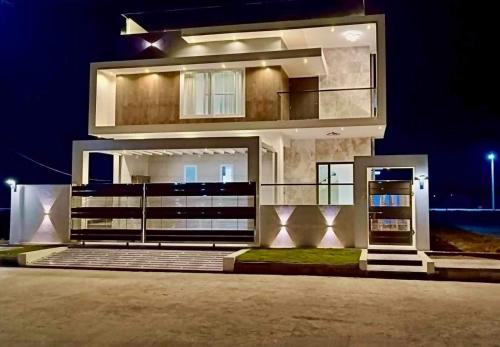 Afbeelding uit fotogalerij van Retreat with Fresh Air Away 