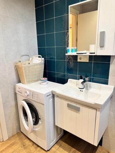 Koupelna v ubytování Terrace Kaprovan