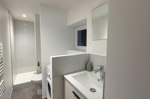 Ένα μπάνιο στο Le Bali Mâconnais Cozy - Station - 2 people