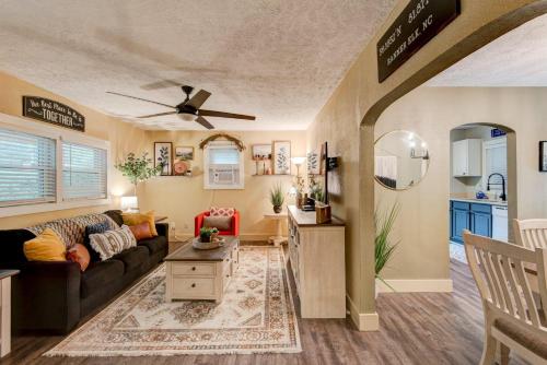 Fotografie z fotogalerie ubytování Hot Toddy Cottage v destinaci Banner Elk