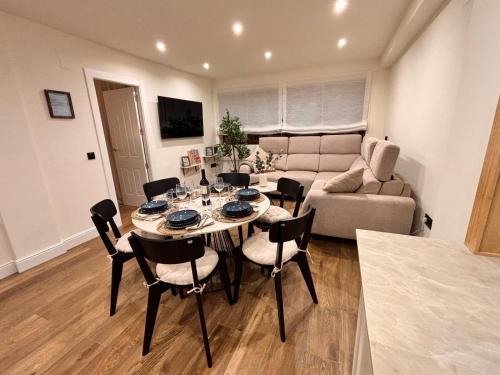 Mansio Nevada 104 - Luxury 3 Bed Apartment, New 2025 & Direct Access to Ski Slopes