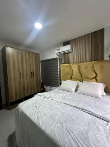 Ένα ή περισσότερα κρεβάτια σε δωμάτιο στο Elite escape apartments