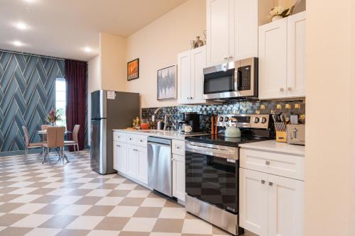 Kuchyň nebo kuchyňský kout v ubytování The Francesca - Apt 332