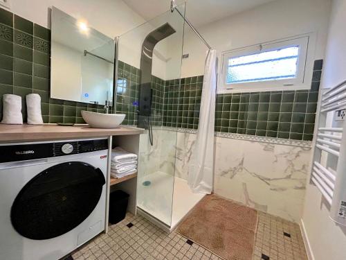 Un baño de Maison proche Mer