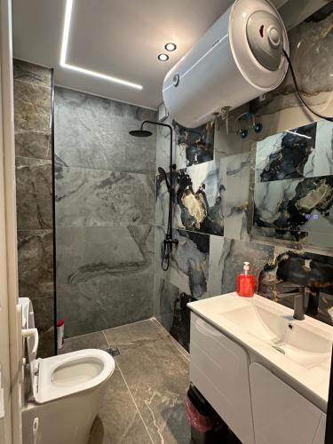 Ένα μπάνιο στο Guesthouse Dritan Selimaj