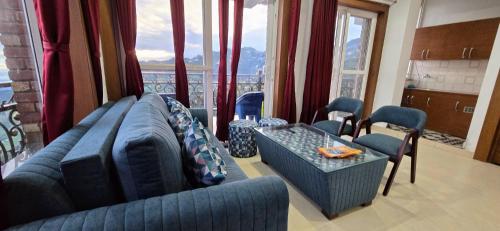 Χώρος καθιστικού στο Opal Villas