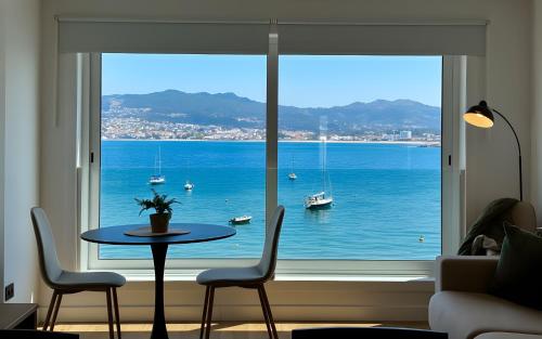 Holibai, Meiga, Apto moderno, vistas al mar y playa cerca, Baiona