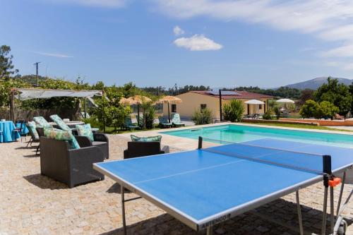 Πισίνα στο ή κοντά στο Chalé de campo